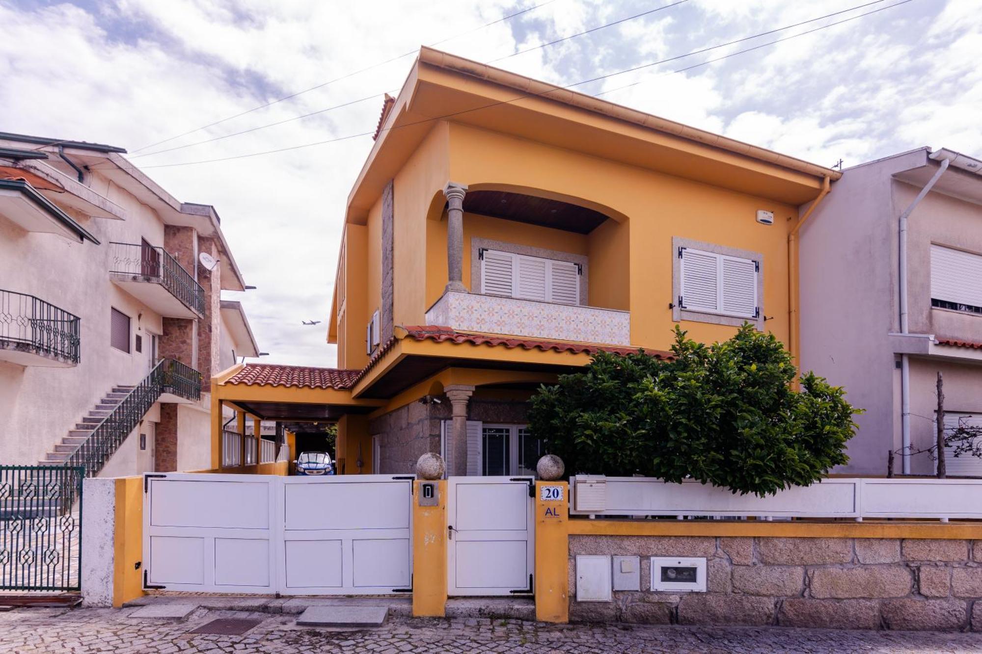 Perafita Yellow House - Ecohost Εξωτερικό φωτογραφία